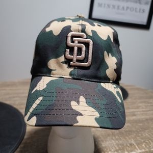 San Diego Padres Phil Nevin Camo Stretch Fit Fitted Hat Cap Sz S